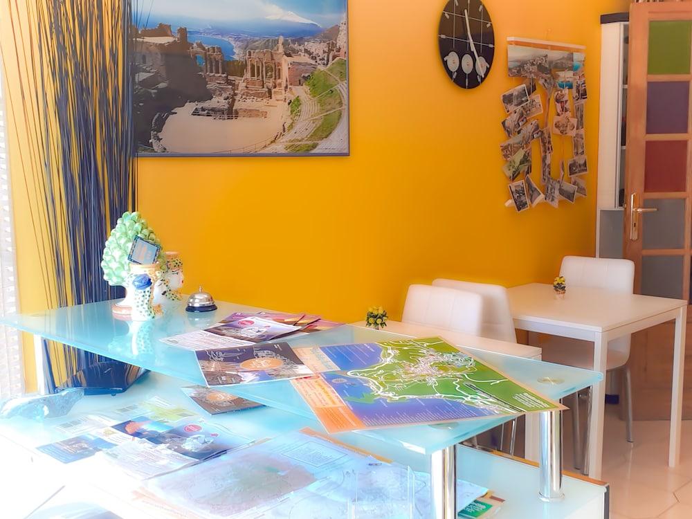 Bed And Breakfast Rosangela ตาออร์มินา ภายนอก รูปภาพ