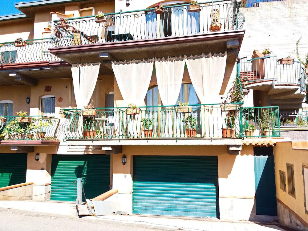 Bed And Breakfast Rosangela ตาออร์มินา ภายนอก รูปภาพ