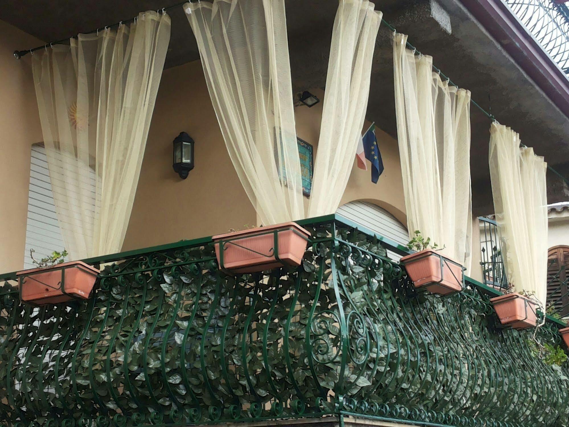 Bed And Breakfast Rosangela ตาออร์มินา ภายนอก รูปภาพ